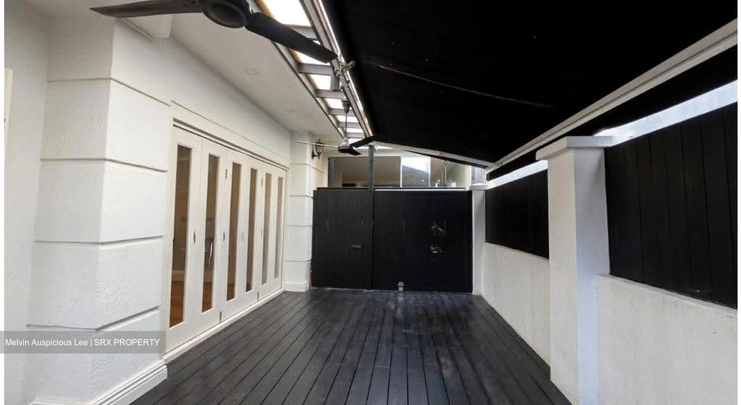 Kew Grove (D16), Terrace #633851511